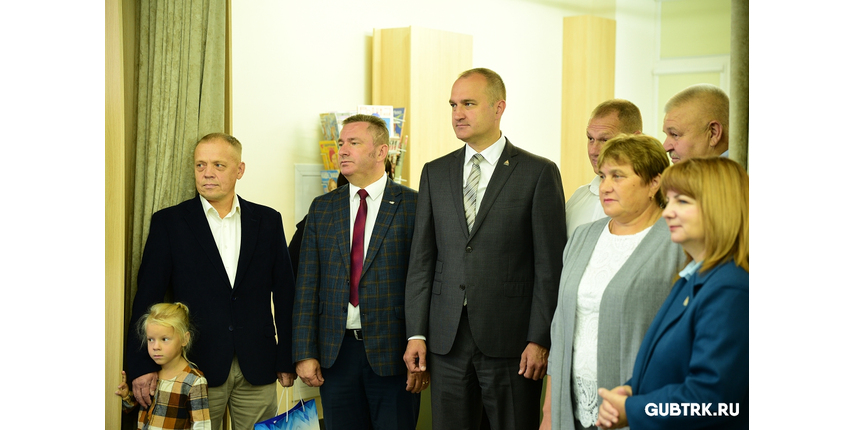 В Губкине открылась выставка «Отец солдата»