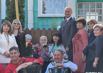 Жительница Оскольца Ксения Ложкина отметила 100‑летний юбилей