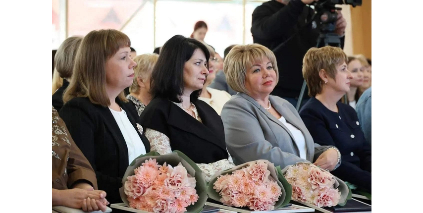 Губкинские специалисты удостоены премии имени Павла Кузьмича Бедненко