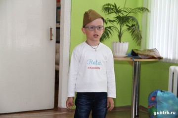 Территориальный совет женщин провел конкурс «Счастливое детство», в котором участвовали юные художники и чтецы