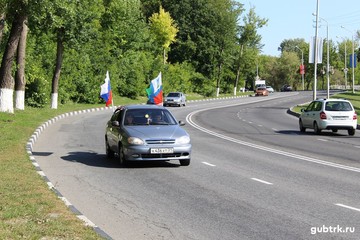 Дню России был посвящен автопробег, организованный молодежью города