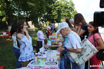 Люди разных национальностей собрались 7 июля в Коньшино на фестивале «Радуга дружбы»