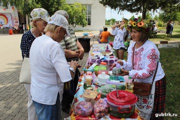 Люди разных национальностей собрались 7 июля в Коньшино на фестивале «Радуга дружбы»