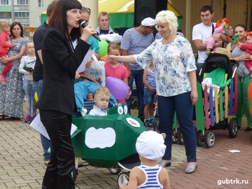 С каждым годом все масштабнее и разнообразнее становится празднование дня микрорайона Журавлики
