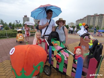 С каждым годом все масштабнее и разнообразнее становится празднование дня микрорайона Журавлики