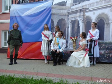 В селе Богословка в течение трех дней – с 20 по 22 июля проходил второй открытый молодежный фестиваль «Казачий сполох»