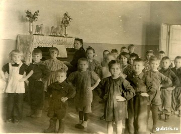 Уникальные старые фотографии, фотооборудование прошлых лет ждут вас на выставке «Остановись, мгновение» в Губкинском краеведческом музее