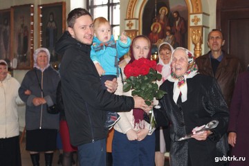 В поселке Троицкий поздравили с 90-летним юбилеем Анну Федоровну Пасунькину