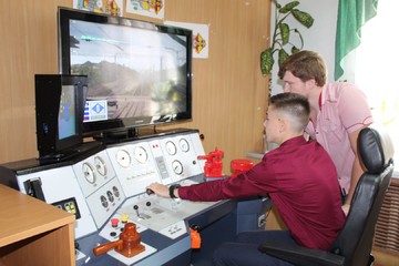 Ученики губкинской 1 школы побывали на профориентационных экскурсиях и мастер-классах