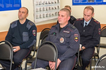 Сотрудники Белгородэнерго рассказали полицейским, как уберечь людей от электротравмы