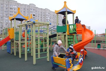 Новые игровые площадки - детям