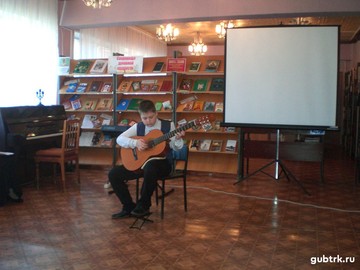 В читальном зале Центральной районной библиотеки работает выставка «Родное, близкое…»