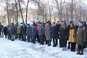Губкинцы отметили День Неизвестного солдата