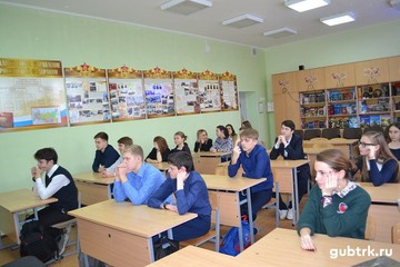 В Губкине полицейские провели встречу со старшеклассниками