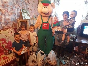 Благотворительная акция «Подарок под ёлку каждому ребёнку!»