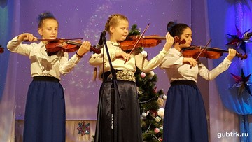 Дети поделились радостью Рождества Христова