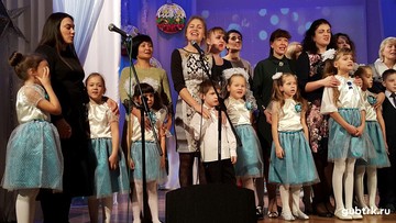 Дети поделились радостью Рождества Христова