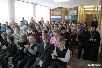 В селе Чуево прошел театрализованный праздник «Рождество в кругу друзей»