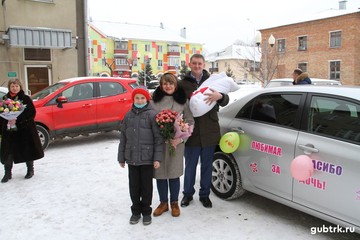 В Губкине выдали 6-тысячный сертификат на материнский капитал