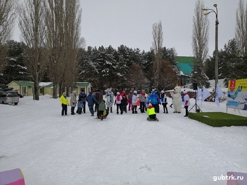 В Губкине прошел фестиваль сноукайтинга