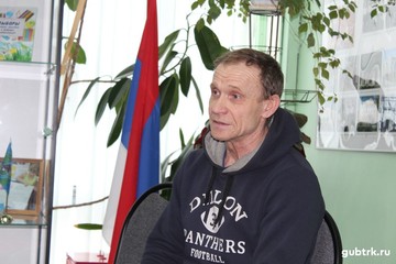 В честь 30-летия  окончания афганской войны в краеведческом музее прошла встреча студентов с участником боевых действий Виктором Травяновым