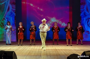 15 февраля в ЦКР «Строитель» состоялся концерт ансамбля «Поющие сердца»