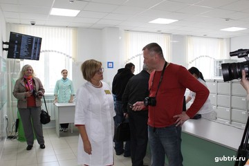 8 апреля в Губкинском городском округе состоялся пресс-тур для журналистов региональных СМИ, посвящённый итогам реализации проекта «65 добрых дел»