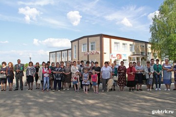 6 мая в селе Истобное открылось после капитального ремонта здание территориальной администрации