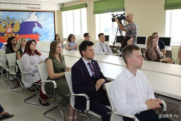 Фонд «Поколение» наградил лучших студентов региона