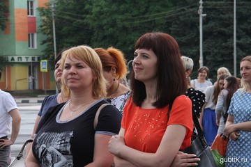ЗВОН  НАД БЕЛОГОРЬЕМ
