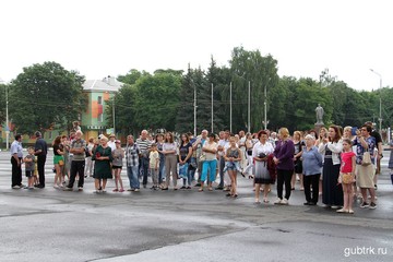 ЗВОН  НАД БЕЛОГОРЬЕМ