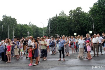 ЗВОН  НАД БЕЛОГОРЬЕМ