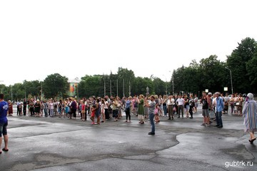 ЗВОН  НАД БЕЛОГОРЬЕМ