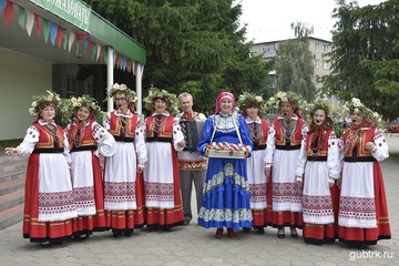 Жители поселка Троицкий отметили День своего села и престольный праздник Святой Троицы