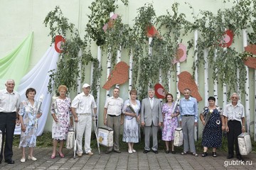 Жители поселка Троицкий отметили День своего села и престольный праздник Святой Троицы