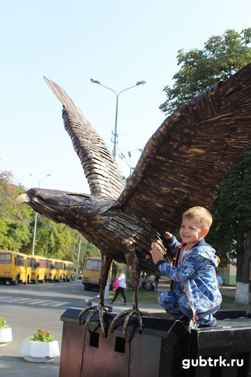 Море цветов и добрых слов — любимому городу
