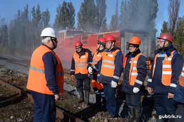 Железнодорожники Лебединского ГОКа успешно справились с условным возгоранием