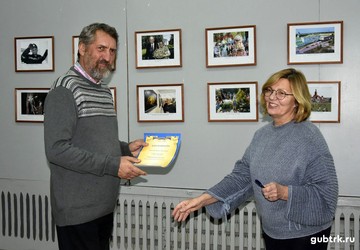 В Губкине открылась фотовыставка, посвященная юбилею родного города