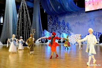 Праздничное новогоднее представление для детей в СК «Горняк»
