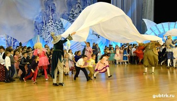 Праздничное новогоднее представление для детей в СК «Горняк»