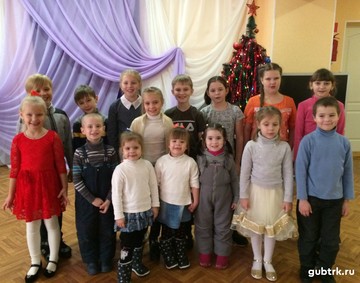 В ЦКР поселка Троицкий прошли рождественские гуляния