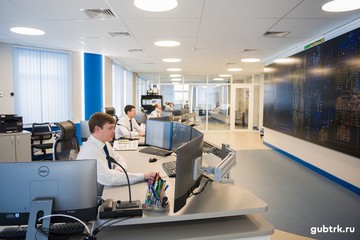 Строительство подстанции «Спутник», запуск цифровых объектов в 4 регионах и стилизованная опора «Маяк» – итоги визита Павла Ливинского в Воронеж