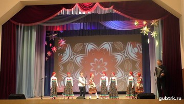 В ЦКР поселка Троицкий состоялся концерт «Мы зажигаем!»