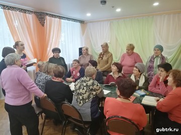 В поселке Троицкий прошла встреча «Чашка чая с Гоголем»