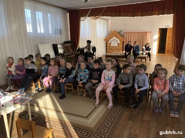 Библиотекари вместе с дошколятами поселка Троицкий прочитали Маршака