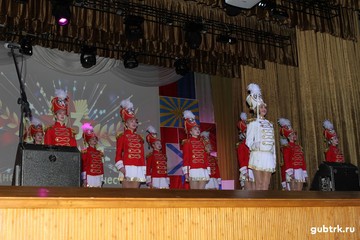 Праздник для настоящих мужчин. Накануне 23 февраля в Центре культурного развития «Форум» прошёл концерт ко Дню защитника Отечества